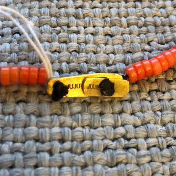 Juju Necklace - Picture 4 of 5